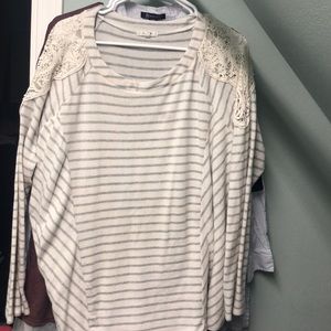 Long sleeved fleece top